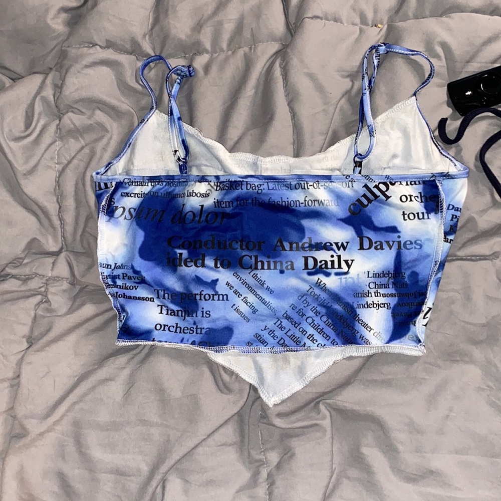Little blue top 💙 - Picture 2 of 2